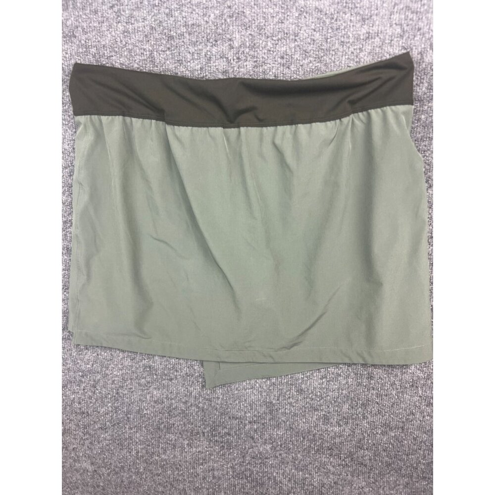 REI Two-Tone Olive Skort with Dark Olive Waistband - Picture 6 of 8